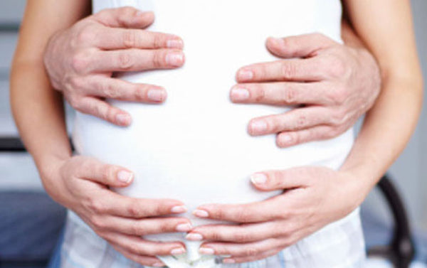 10 Fun Ideas for Pregnancy Announcement Cards