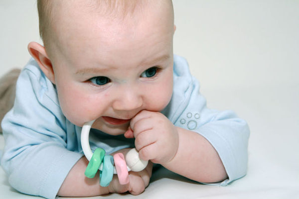 Baby stimulation: Activities for your 4-month old